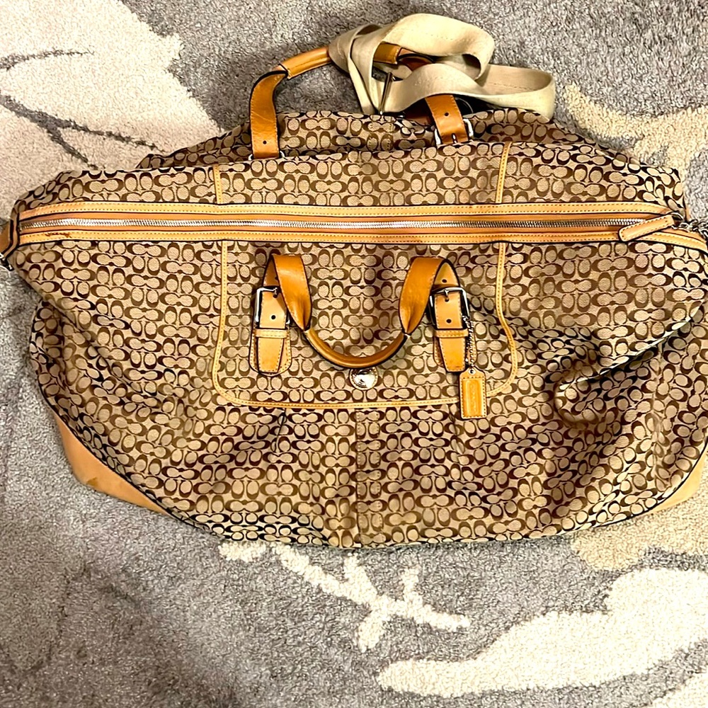 sold Coach weekender duffle khaki classic